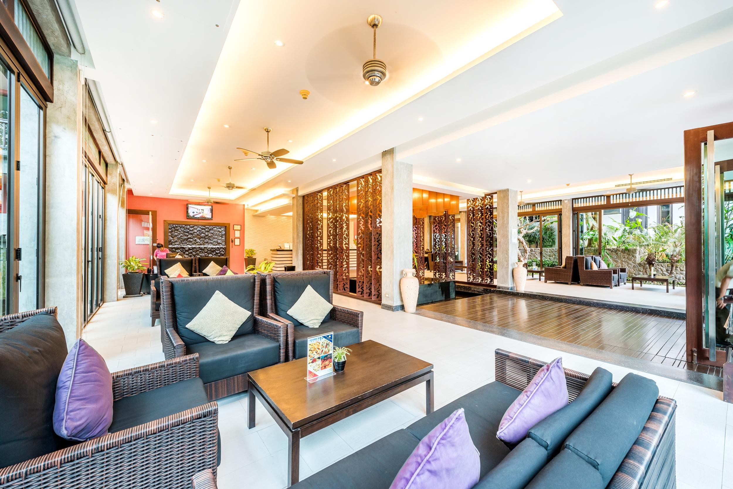 Wyndham Sea Pearl Resort, Phuket Patong Ngoại thất bức ảnh Lobby