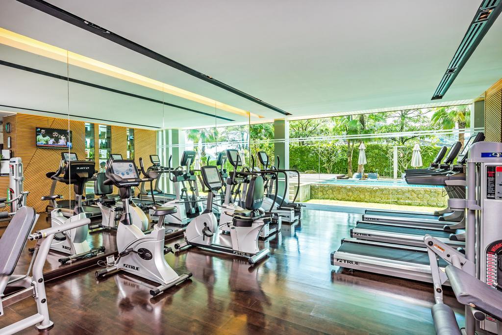 Wyndham Sea Pearl Resort, Phuket Patong Ngoại thất bức ảnh The gym at the W Bangkok