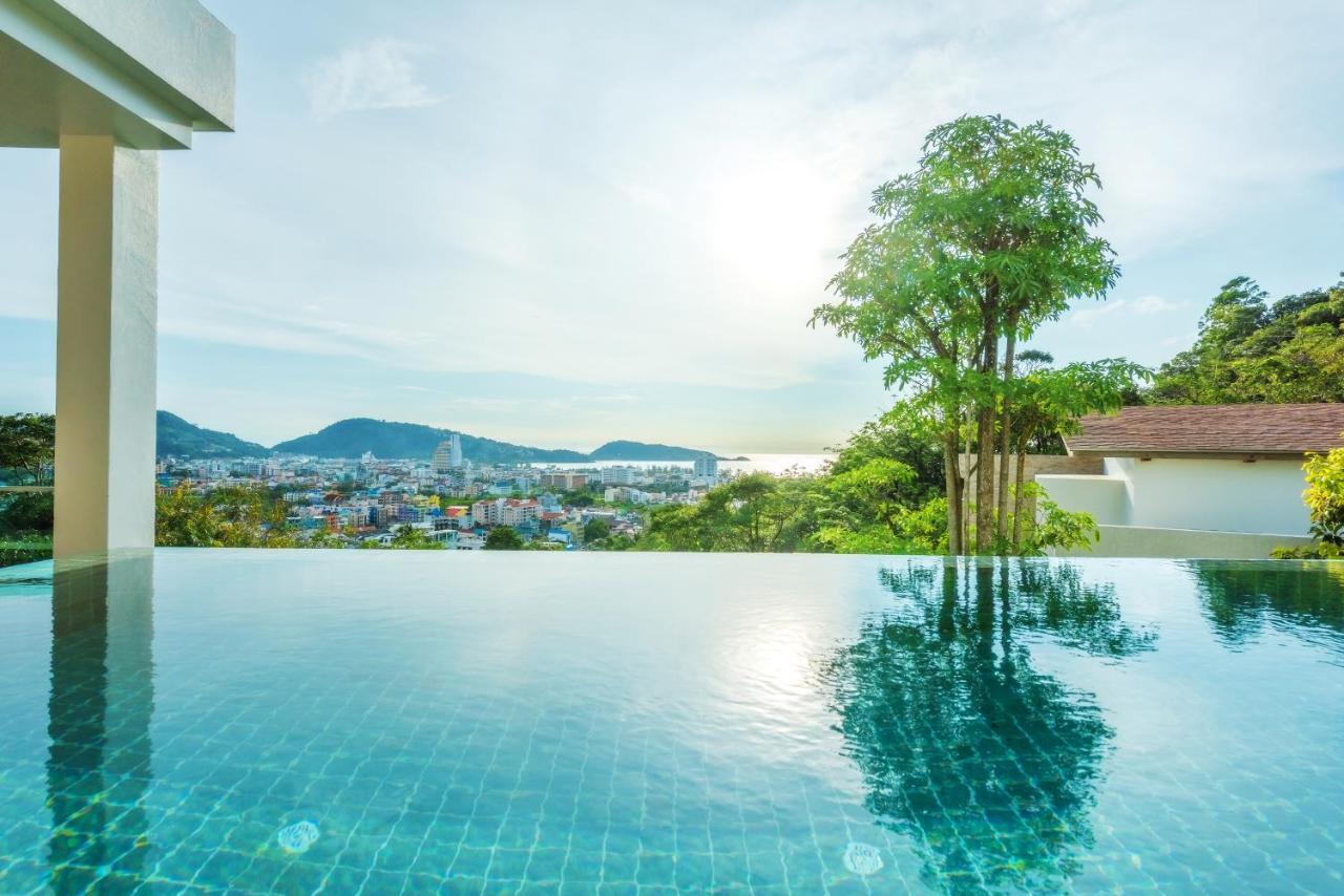 Wyndham Sea Pearl Resort, Phuket Patong Ngoại thất bức ảnh Infinity pool in Phuket, Thailand