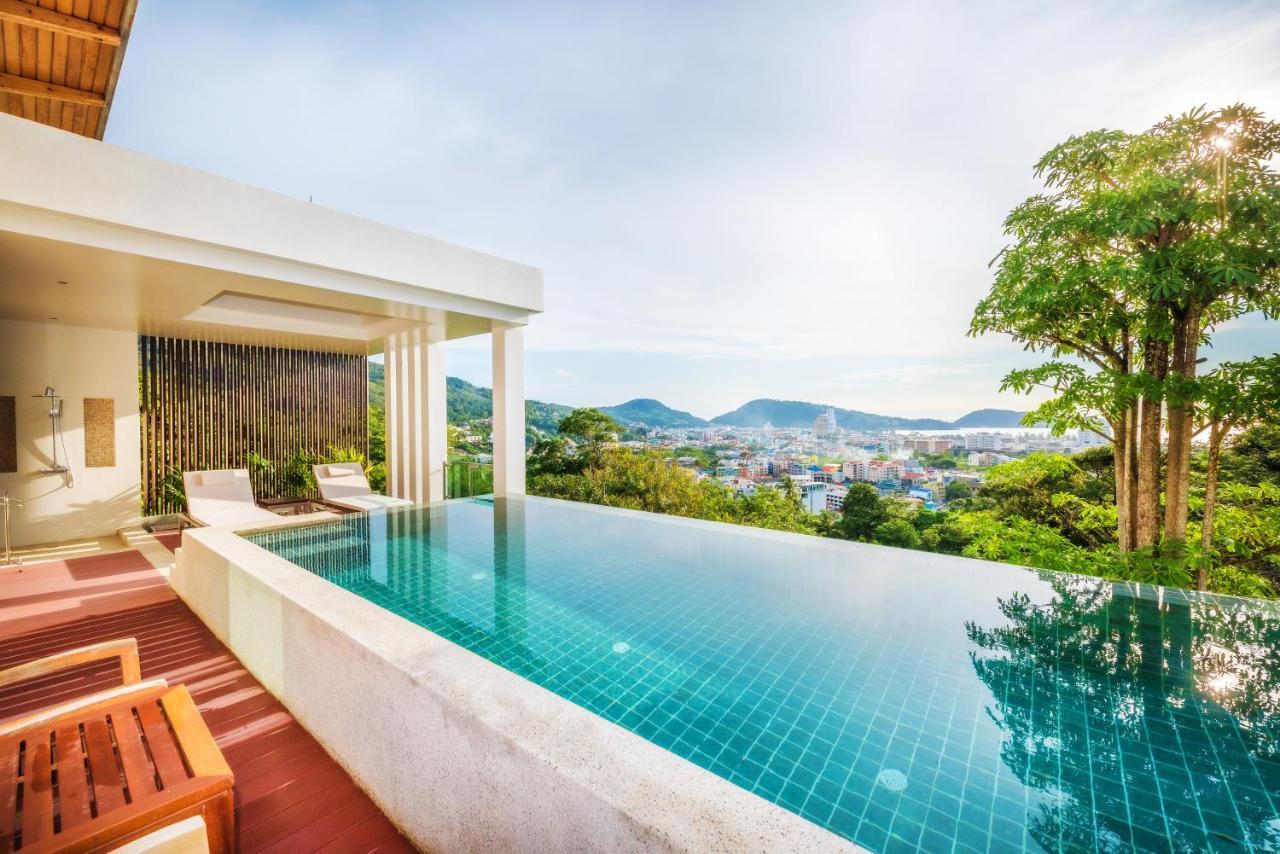 Wyndham Sea Pearl Resort, Phuket Patong Ngoại thất bức ảnh Infinity pool at the resort
